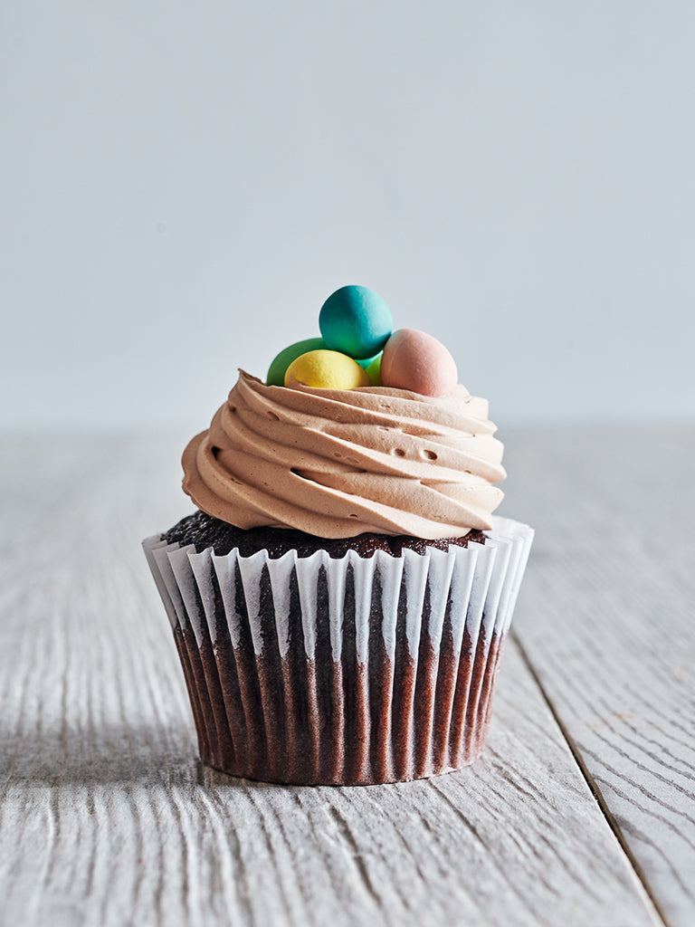Pâques - Cupcakes aux oeufs en chocolat colorés